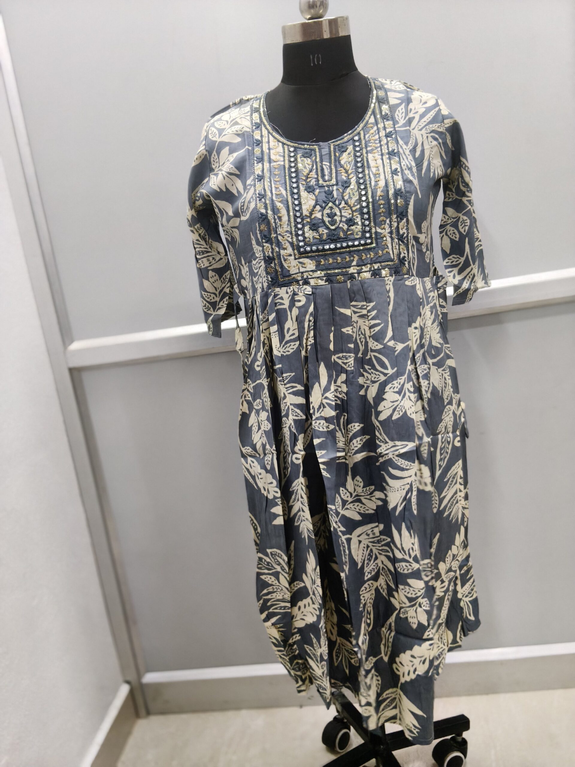 Foil print umbrella kurtis