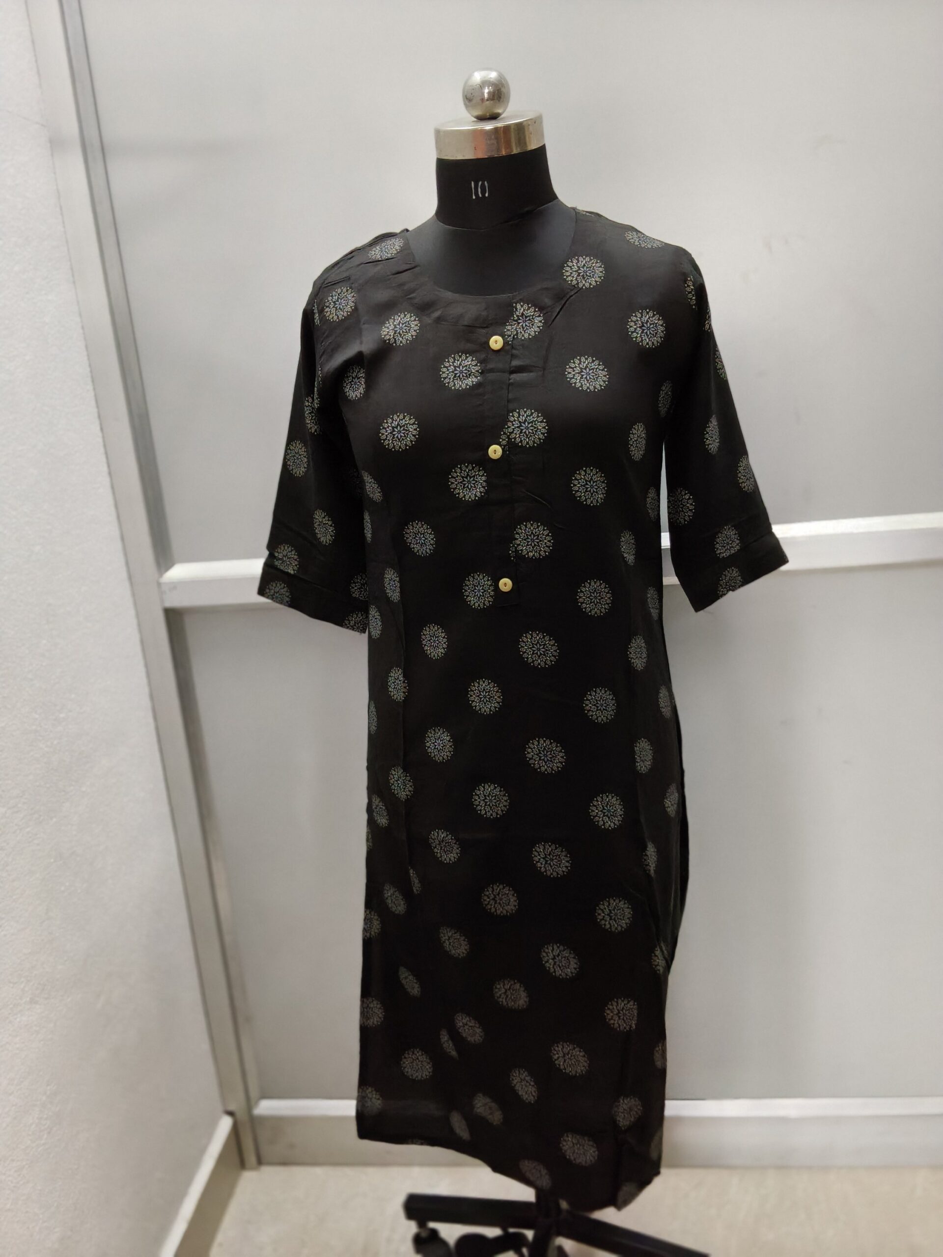 Rayon Kurtis