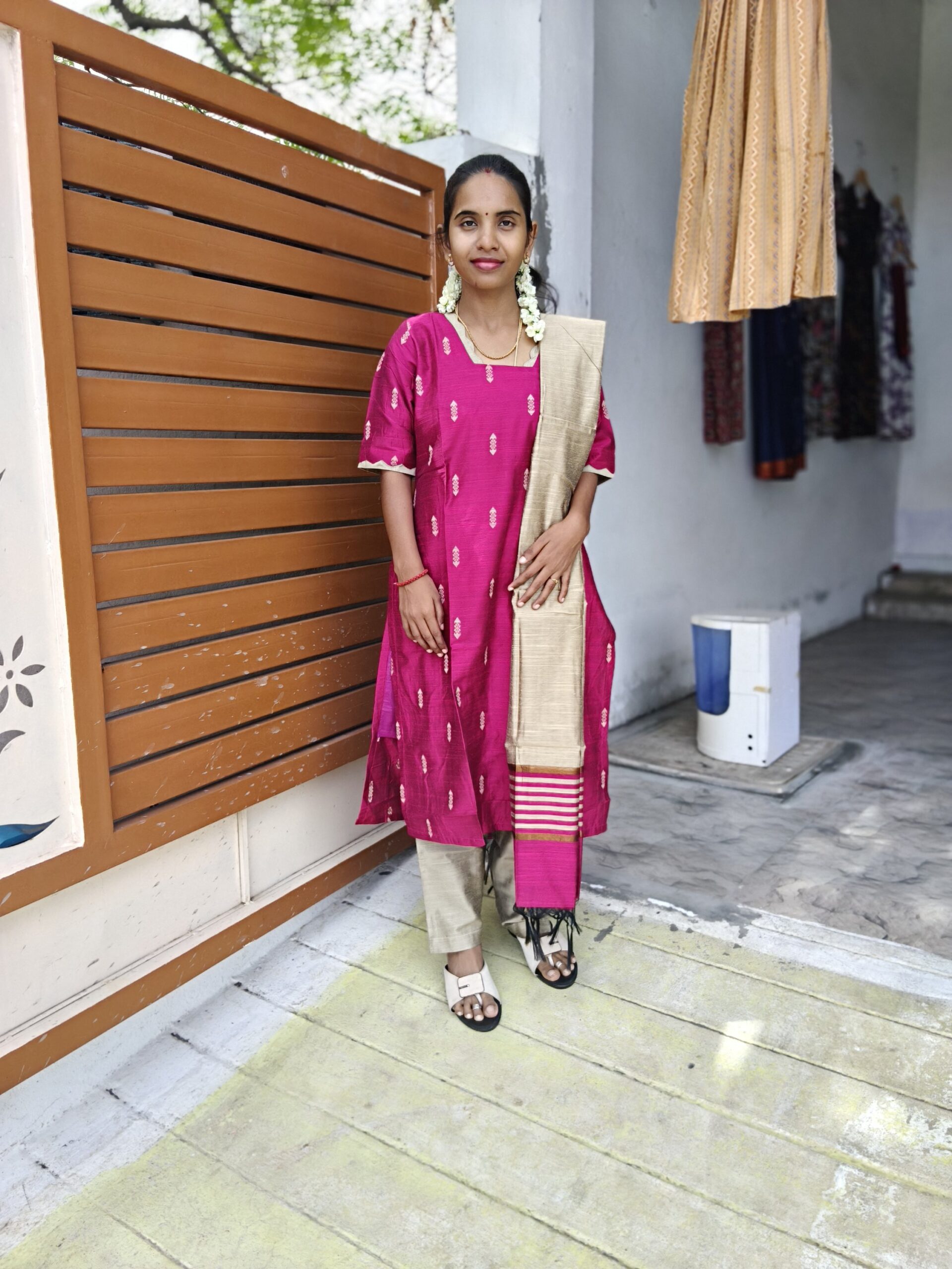 Exclusive Magenta Raw Silk 3-Piece Stitched Salwar Set
With laining