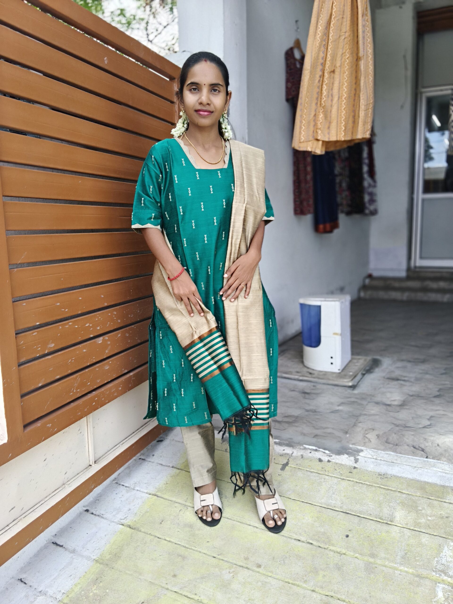 Premium Raw Silk 3-Piece Stitched Suit Set with Lining – Emerald Green & Beige